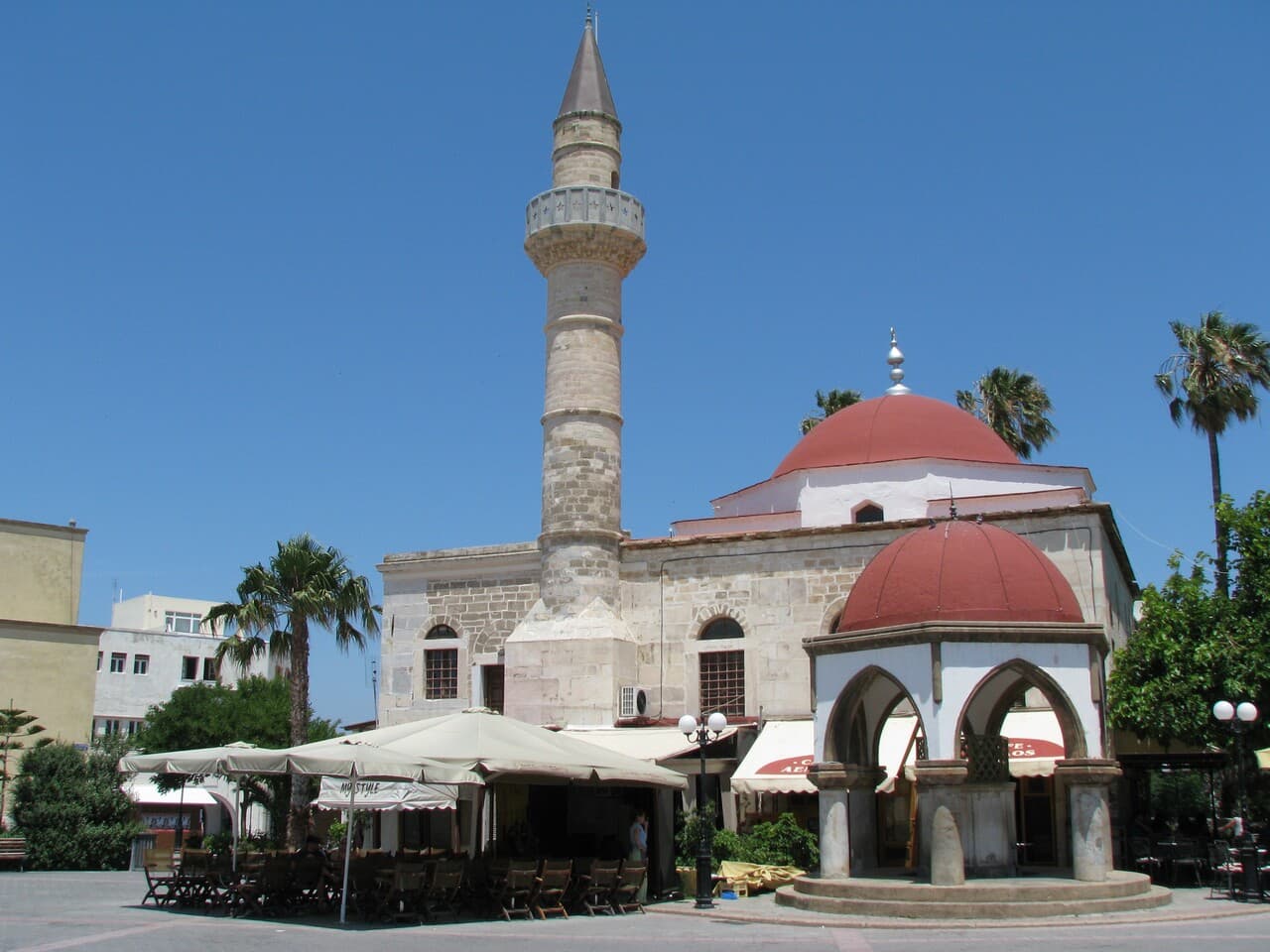 Defterdar Camii